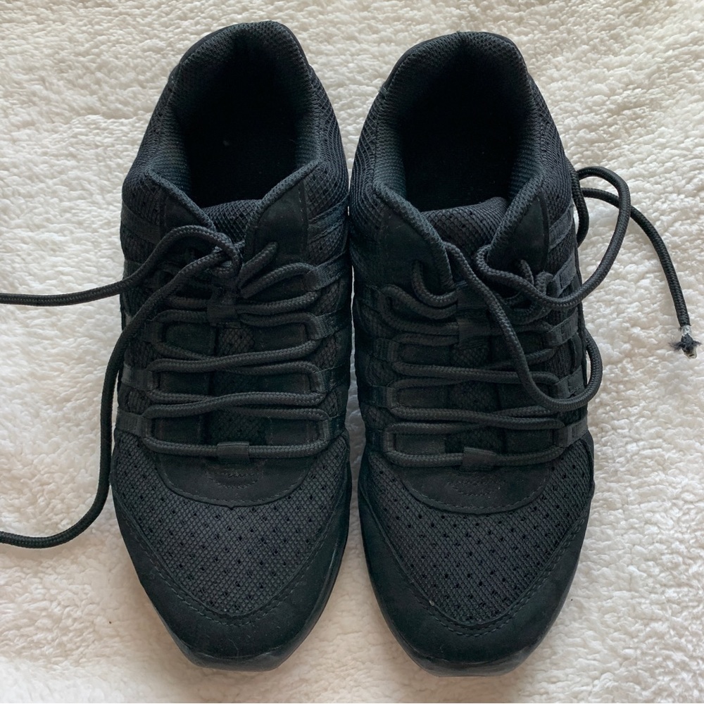 *CAPEZIO* dance shoes